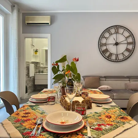 Sapuri I Casa *